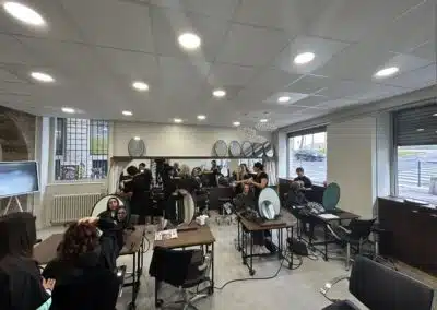 Lieu de réception ouvert aux alternants pour réalisation de prestations de coiffure sur des clients - école de coiffure Lyon 1